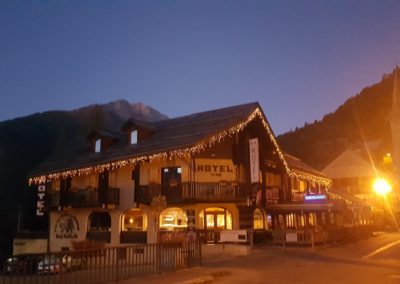 hôtel les vallois vers pays des ecrins